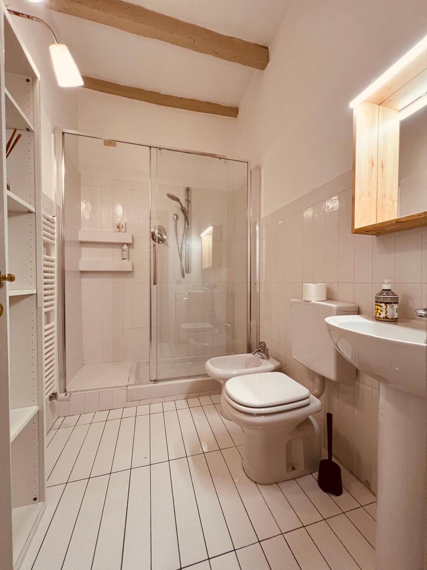 Melograno'S House Apartment Bologna Exterior photo